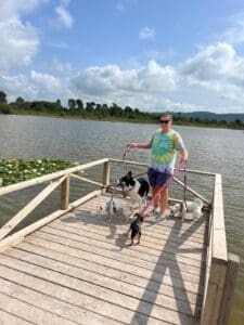 Artist Laura Sothern